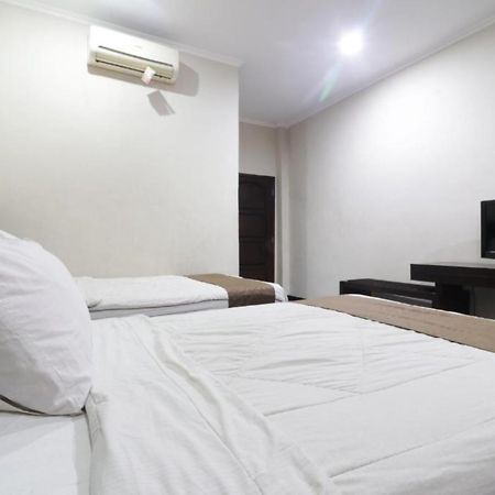 Hotel Antariksa Dupak Экстерьер фото